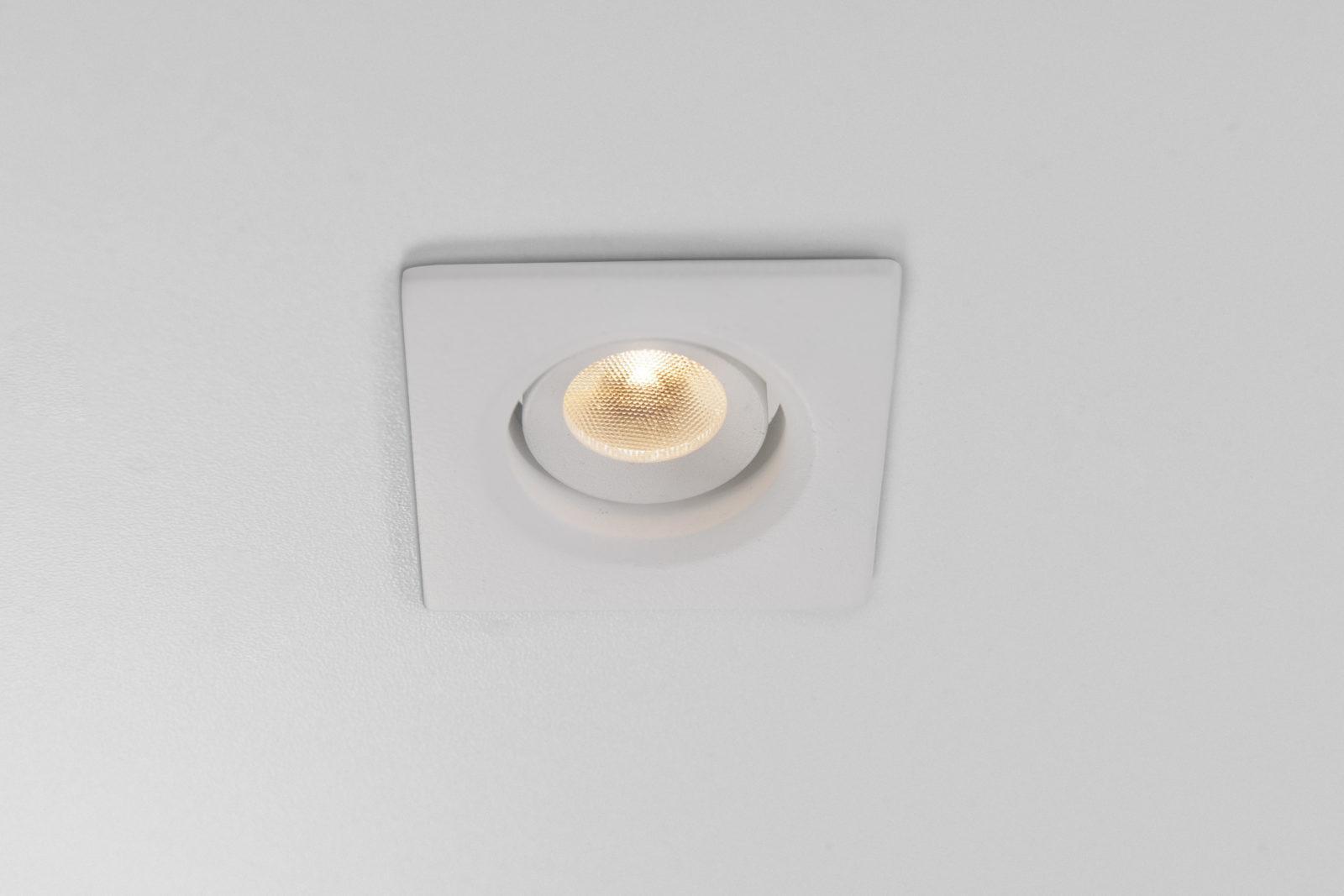 Luminária Punto Quadrada