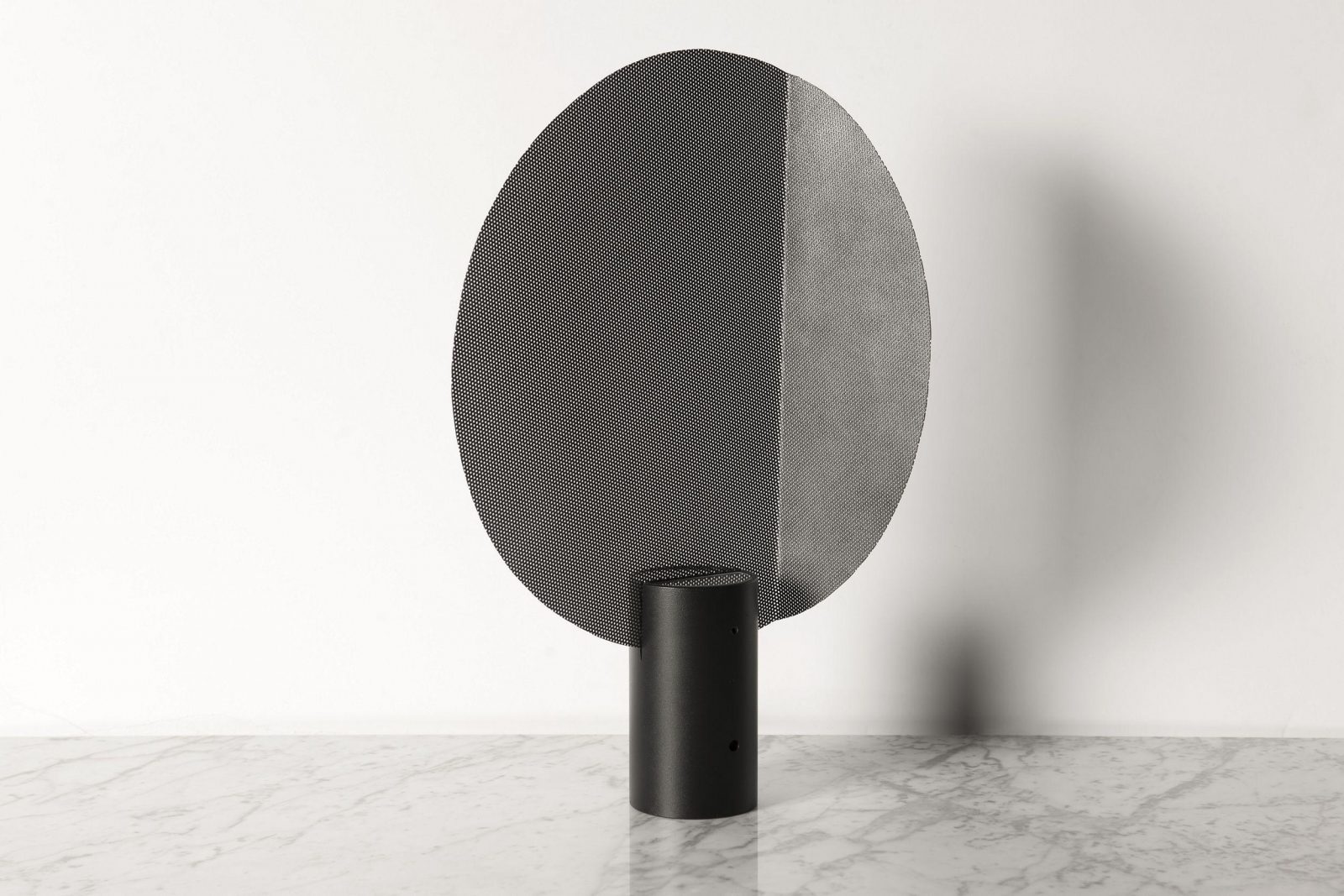 Luminária Noventa de Mesa